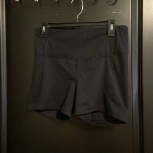 Black biker shorts size large